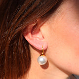 Fabuleux Vous - Steel Me Gold Round Pearl Earrings