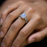 Nick Von K - Mermaid ring in Sterling Silver with Rainbow Moonstone