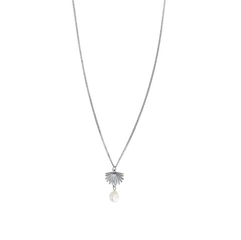 Boh Runga - Fan Tail Pearl Pendant